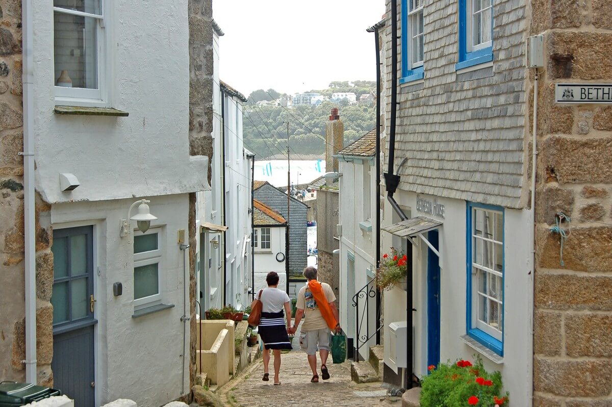 A narrow lane leading towards St Ives harbour